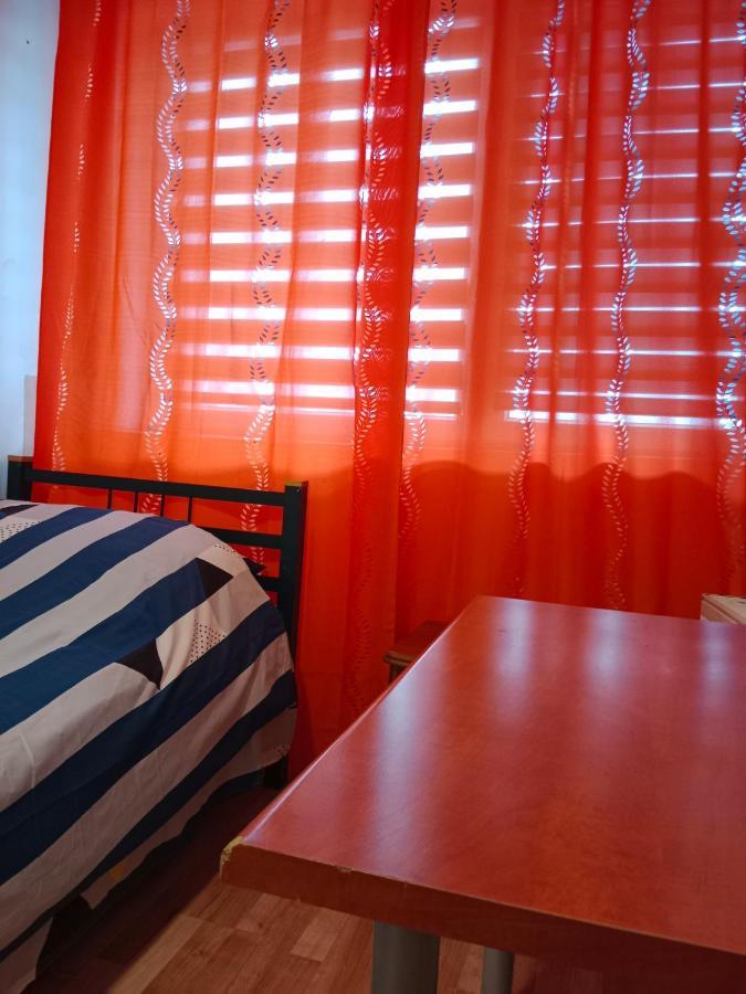 La Madriguera Bed and Breakfast Raszyn Eksteriør billede